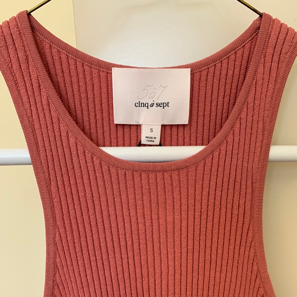 NEW WITH TAGS CINQ A SEPT TOP